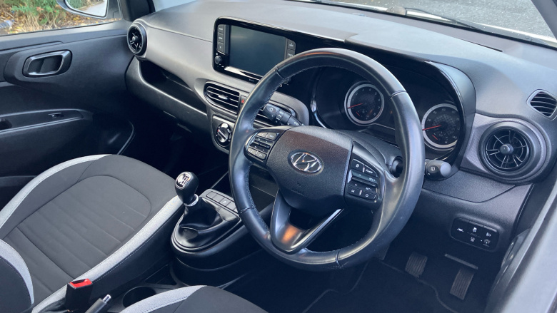 Hyundai i10 1.2 MPi SE Connect 5dr Petrol Hatchback